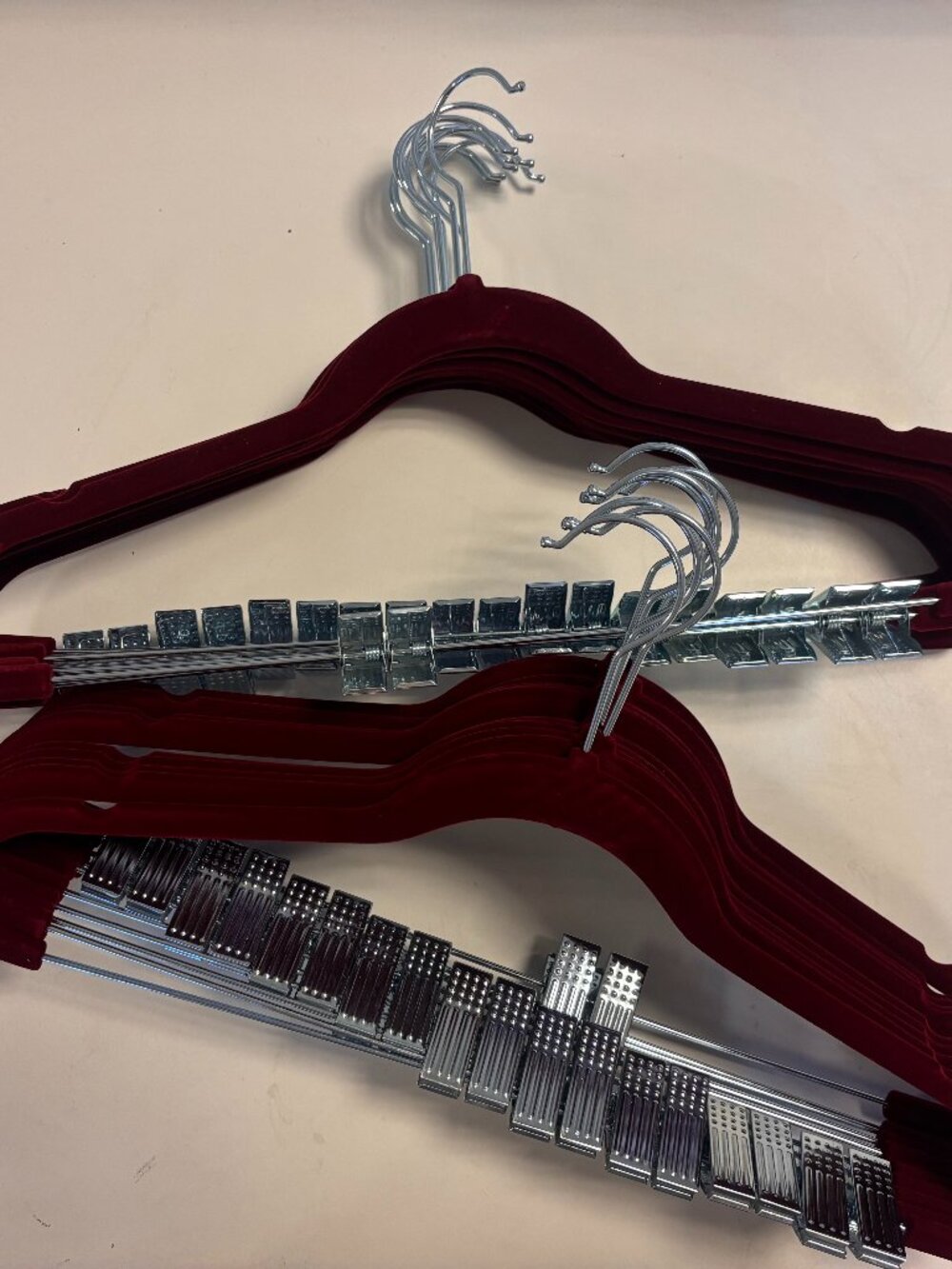 Zober Velvet Hangers with Clips Burgundy - 20piece